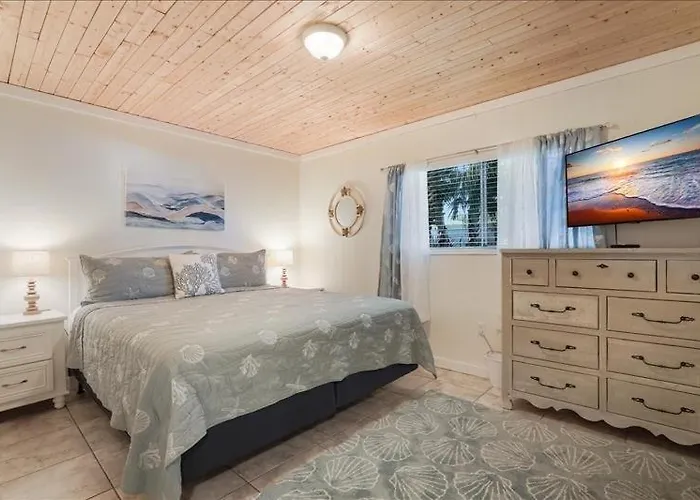 Coquina Cottage Cottage