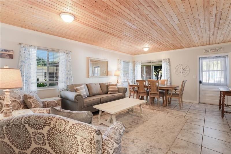 Coquina Cottage Cottage